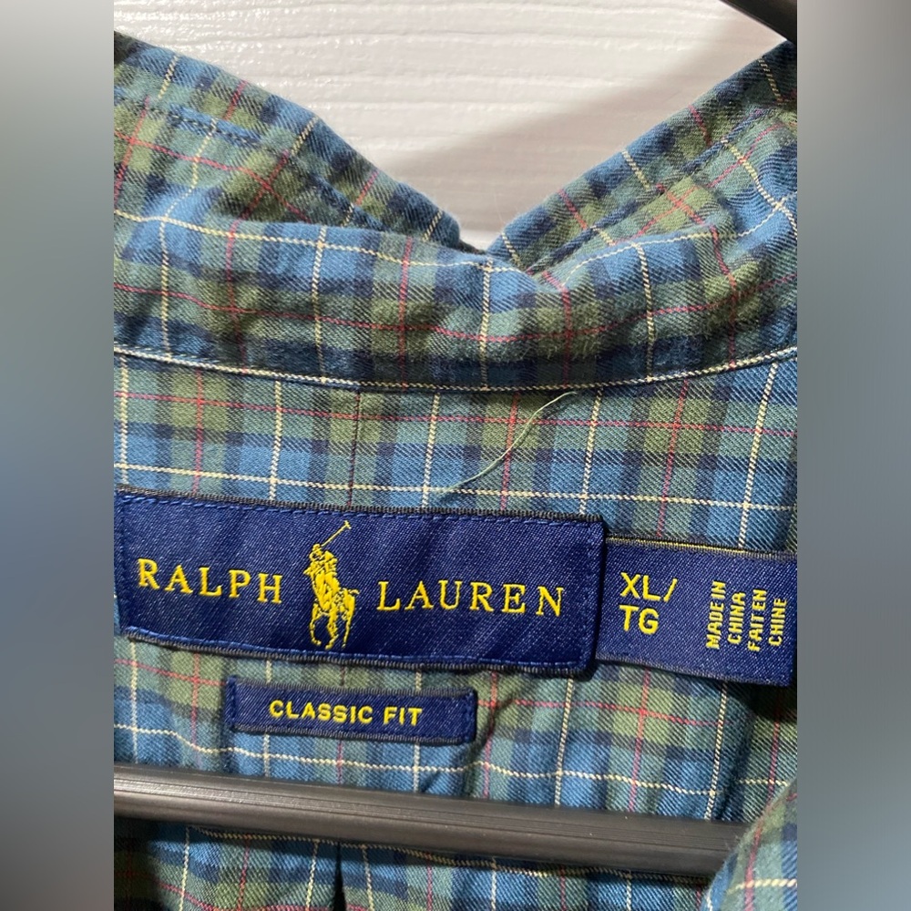 Ralph Lauren mens button down shirt size XL, blue plaid, cotton, good condition. - Picture 4 of 7